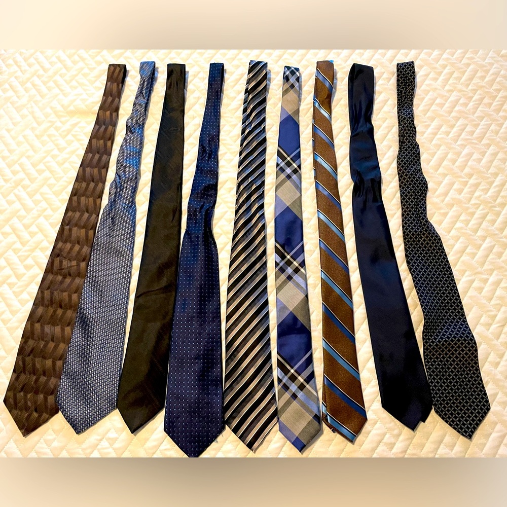 Bundle of ties.